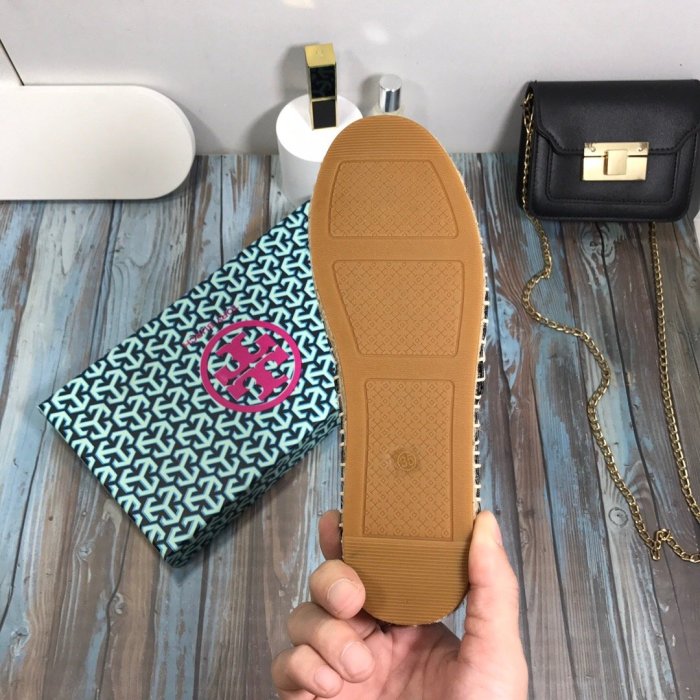 Women flat shoes, size 35-40, with box, SS60-1010-1012
