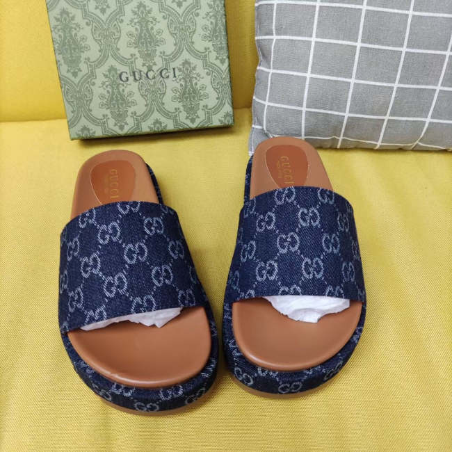Flat leather sandals slippers , size 34-44 , with box, SS60-1394