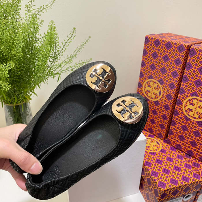 Women flat shoes ,size 35-40 ,with box, SS60-1606-1615