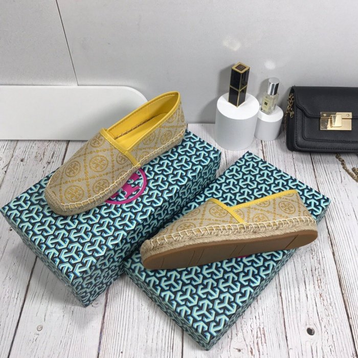 Women flat shoes, size 35-40, with box, SS60-991-993