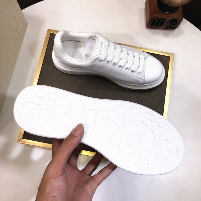Women men flat sneakers shoes, size 35-44, with box, SS70-1057