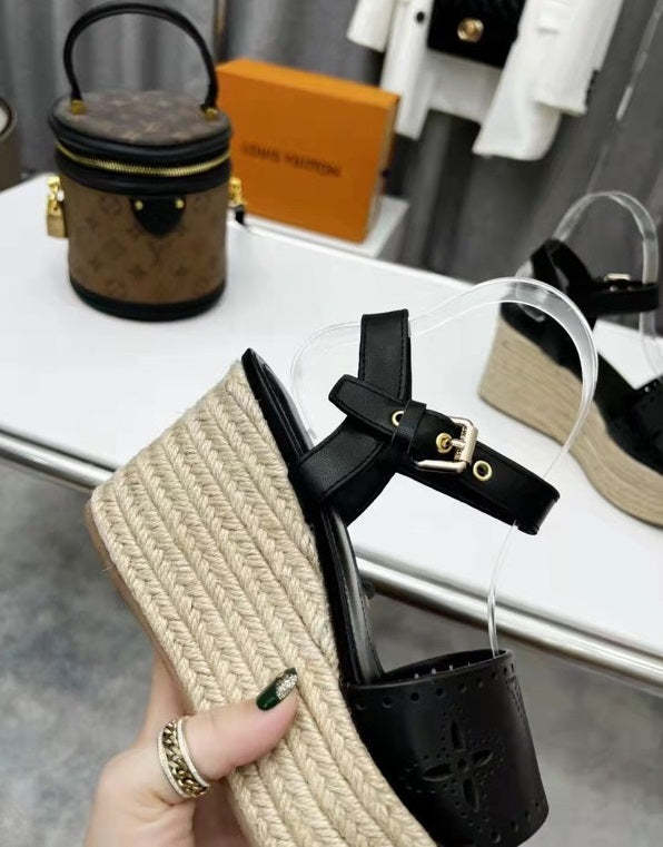 women heel shoes,size 35-42, with box, SS88-462-465
