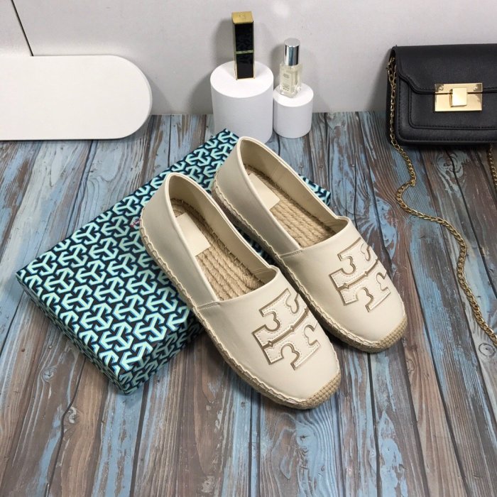 Women flat shoes, size 35-40, with box, SS60-1010-1012