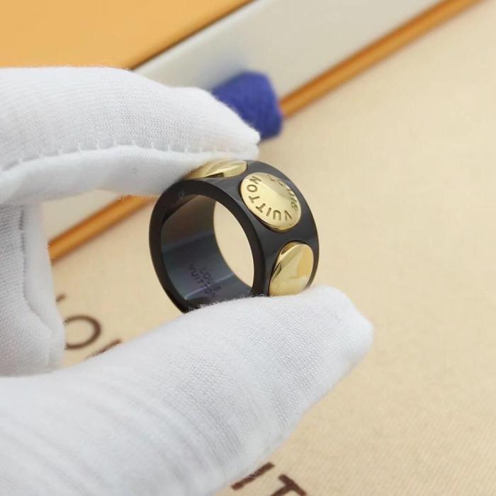 Ring jewelry ,with box,  J25