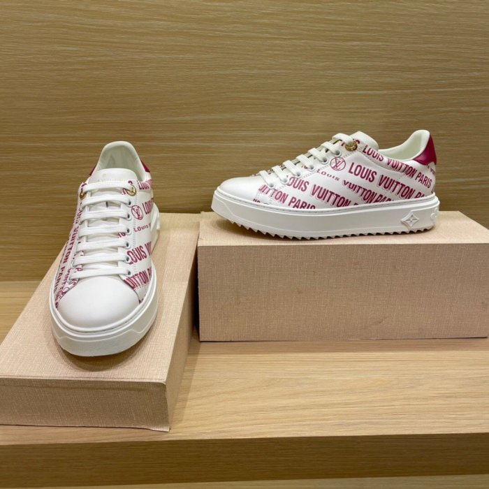 Women flat sneakers shoes, size 35-40, with box, SS70-1019