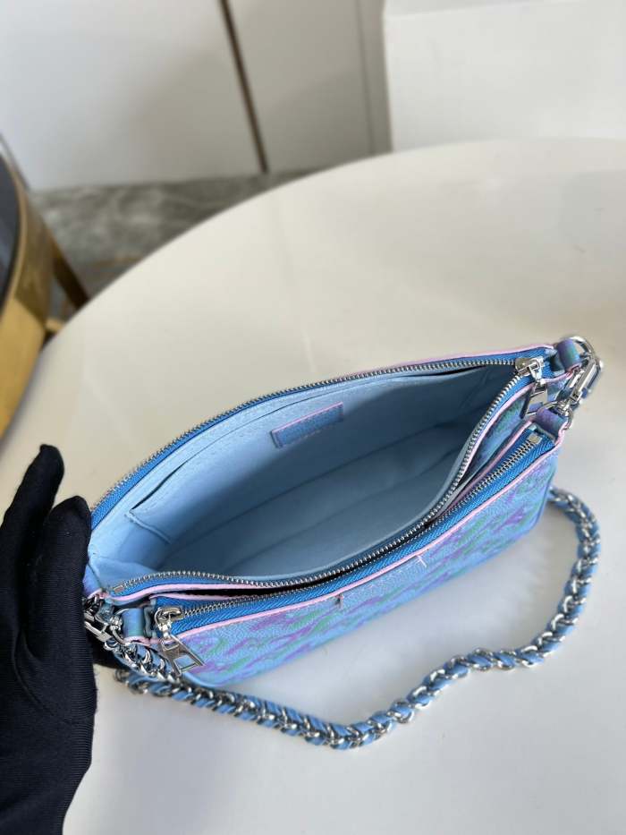 Leather bag ,AAAAA ,size 24*13.5*4cm ,no box, B110-86