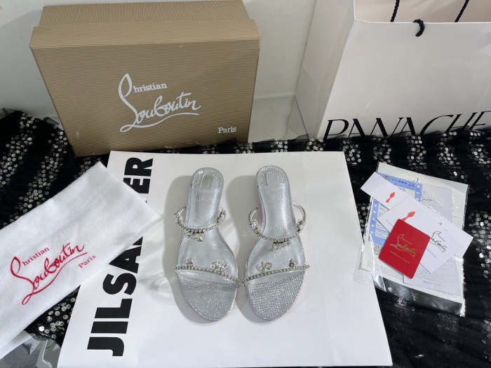 Flat leather sandals slippers , size 34-43 ,with box, SS60-1568