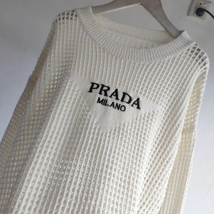 Ladies fashion  sweater , CL35