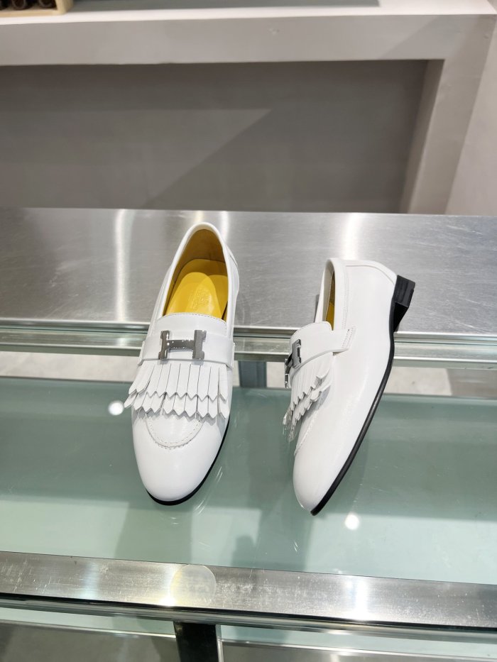 Women flat shoes, size 34-42, with box, SS70-1081