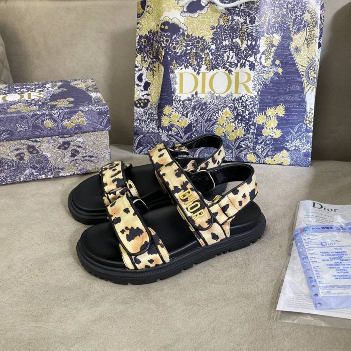 Flat leather sandals slippers shoes , SS70-1410-1413