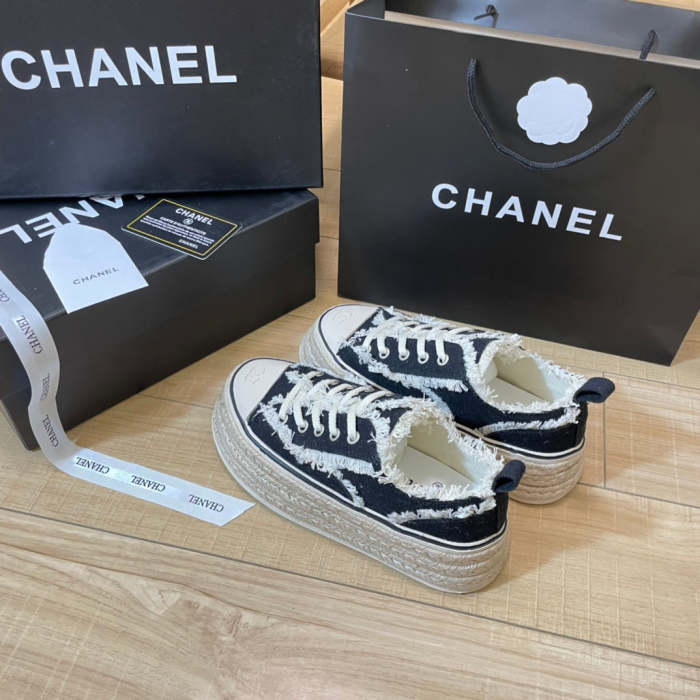Women flat shoes ,size 34-40 ,with box,SS70-1305-1311