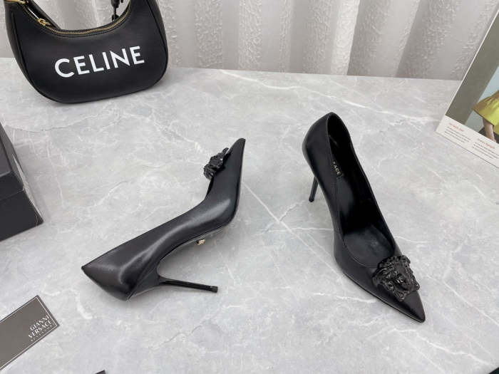 women heel shoes, heel 6.5cm,size 34-41, with box, SS70-1212