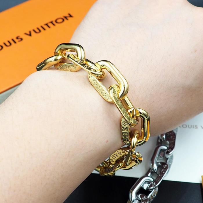 bracelet bangle cuff jewelry ,with box,  J30