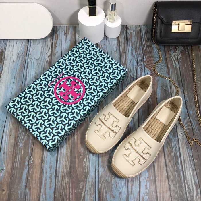 Women flat shoes, size 35-40, with box, SS60-1010-1012