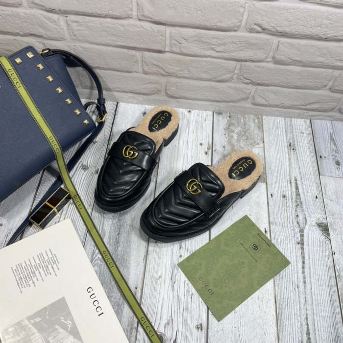 women flat slippers shoes, size 35-40, with box , SS60-1173-1174