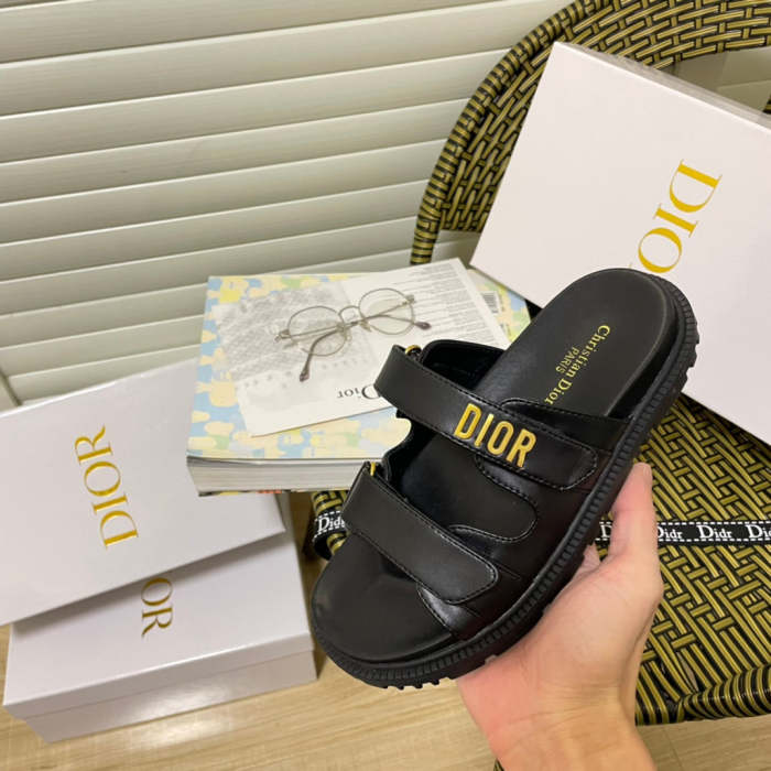 Flat leather sandals slippers , size 35-41 ,with box, SS60-1616-1618