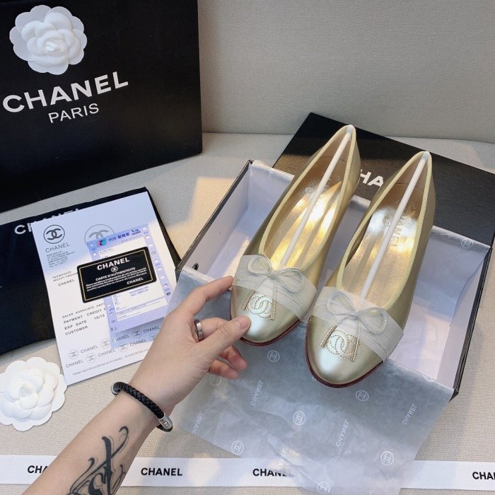 women flat ballet shoes, size 35-42,  with box, SS50-774
