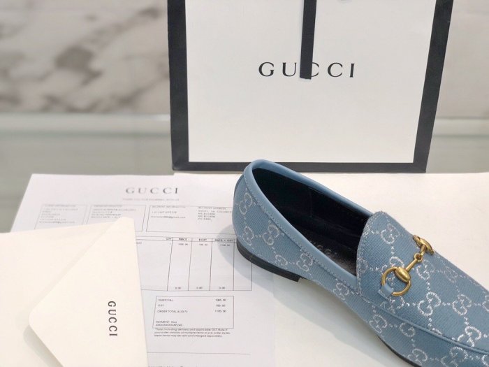 flat shoes  size 35-44, with box, SS60-775
