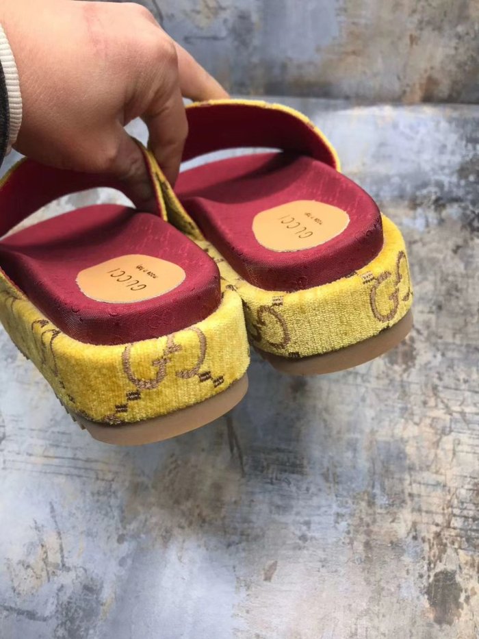 Women flat sandals size 35-44,SS50-79-87