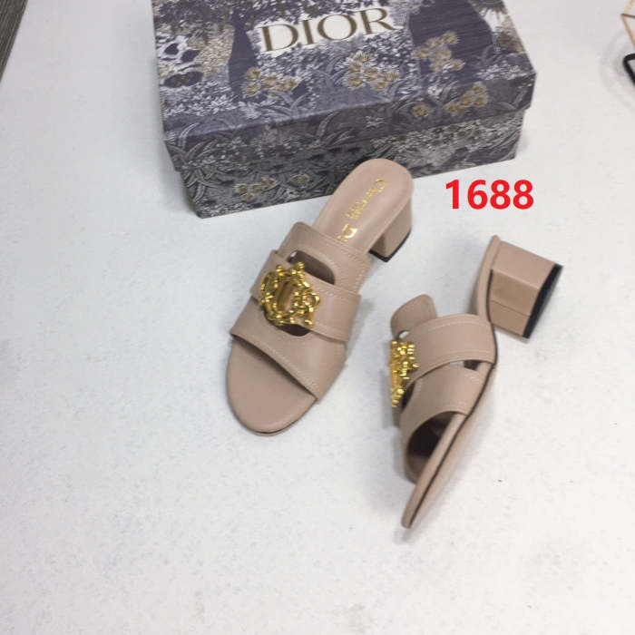 women's leather sandals slippers , size 34-42 ,SS60-1687-1688
