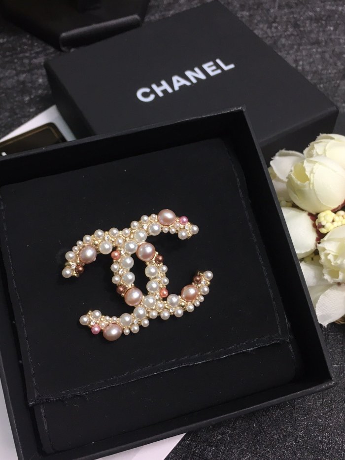 brooch  with box