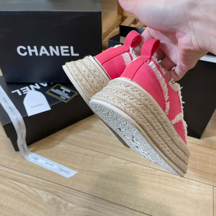 Women flat shoes ,size 34-40 ,with box,SS70-1305-1311