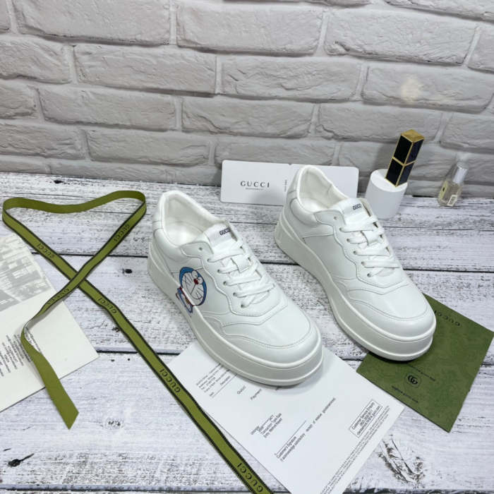 Women flat sneakers shoes, size 35-40, with box, SS70-1135