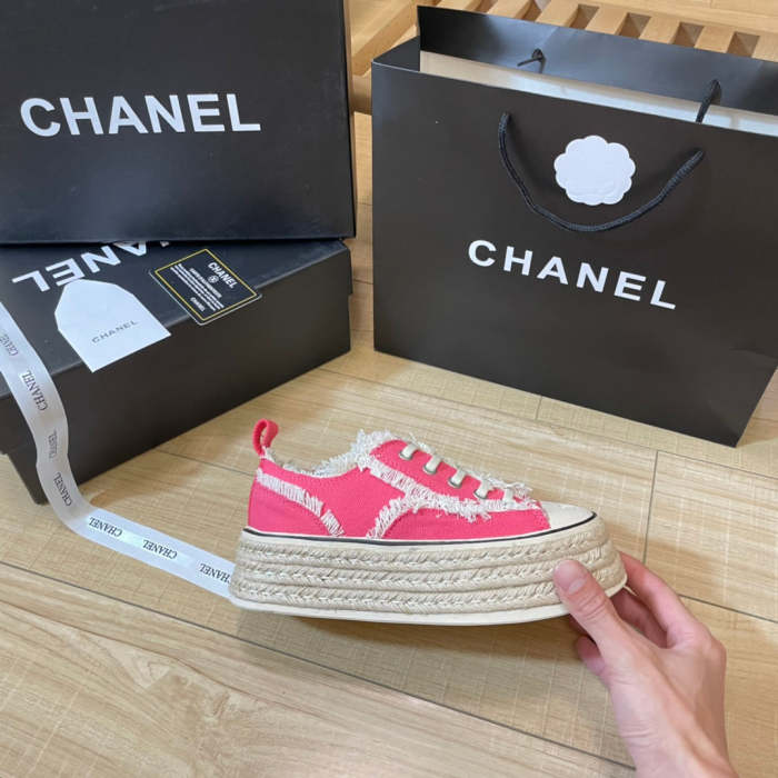 Women flat shoes ,size 34-40 ,with box,SS70-1305-1311