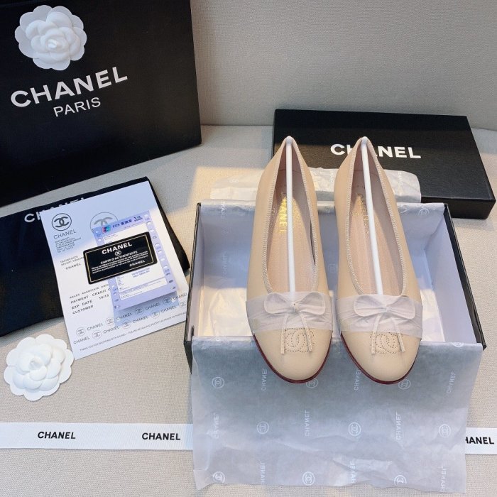 women flat ballet shoes, size 35-42,  with box, SS50-768