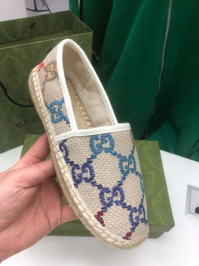 Women flat shoes ,size 35-41 ,with box, SS60-1498