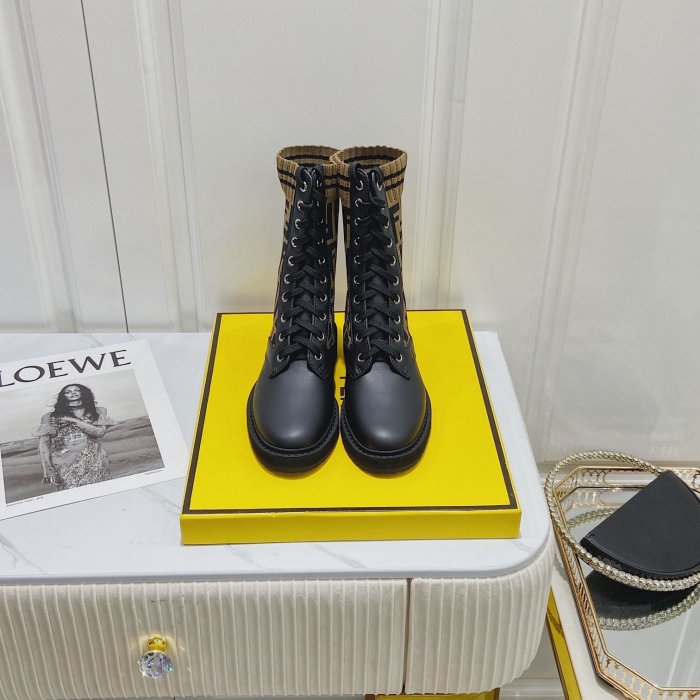 women boot shoes, size 35-40, with box, SS88-355-357