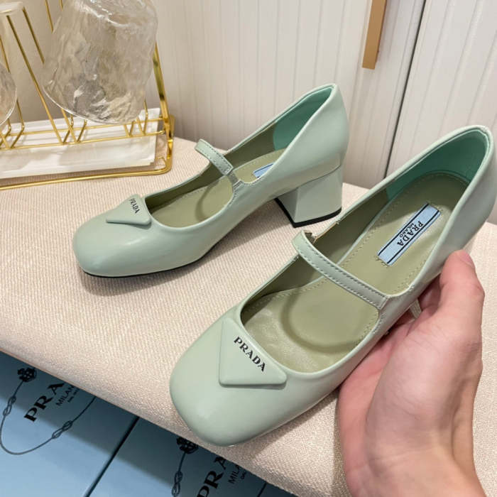 Women flat shoes, size 35-40, with box, SS60-1281-1286
