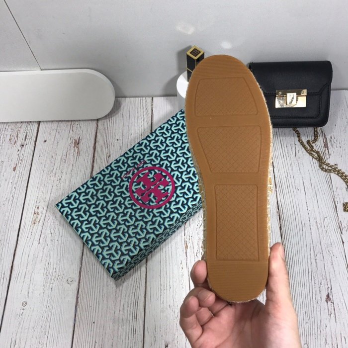 Women flat shoes, size 35-40, with box, SS60-991-993
