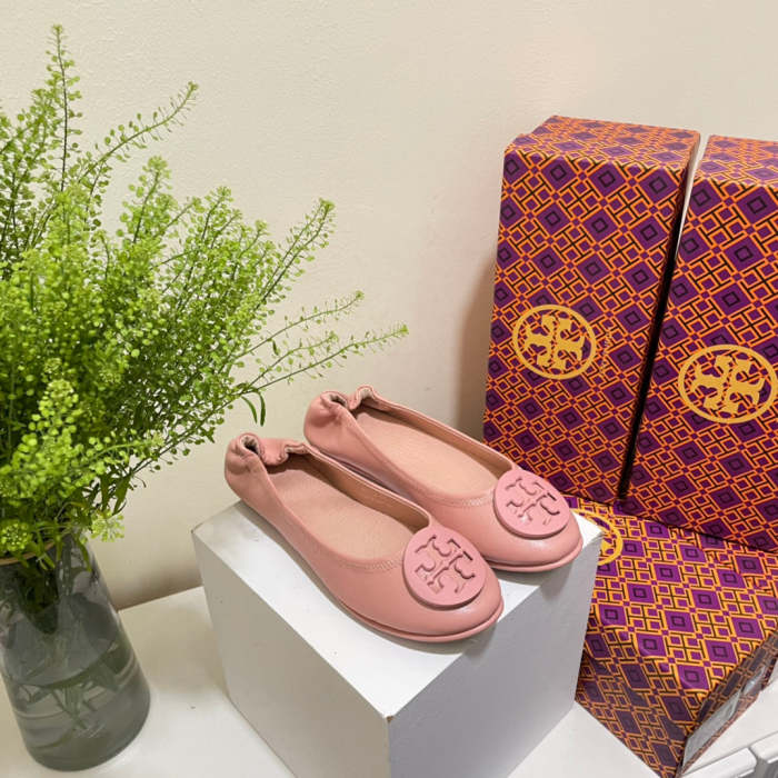 Women flat shoes ,size 35-40 ,with box, SS60-1606-1615