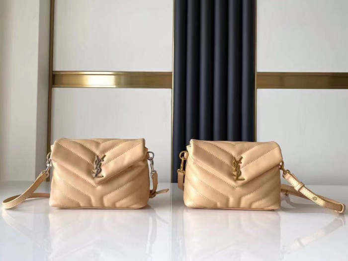 Leather bag, 5A , size 20cm or 24cm or 31cm, B110-60