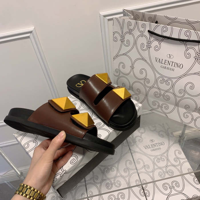 Flat leather sandals slippers , size 34-41 ,with box, SS60-1491-1492