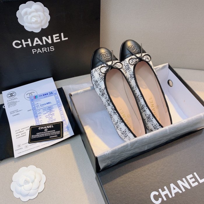 women flat ballet shoes, size 35-42,  with box, SS50-765
