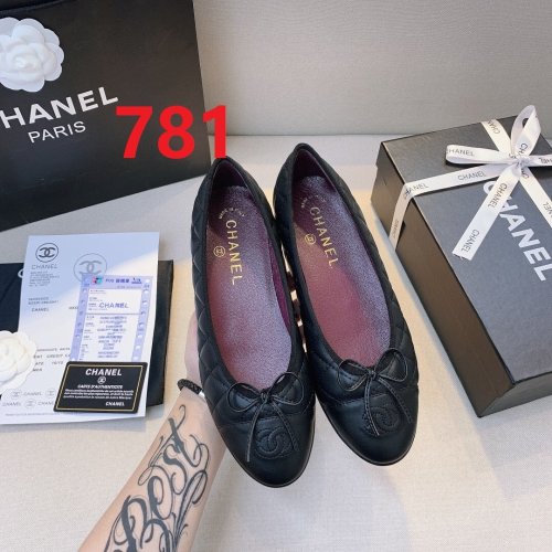 women flat ballet shoes, size 35-42,  with box, SS50-781