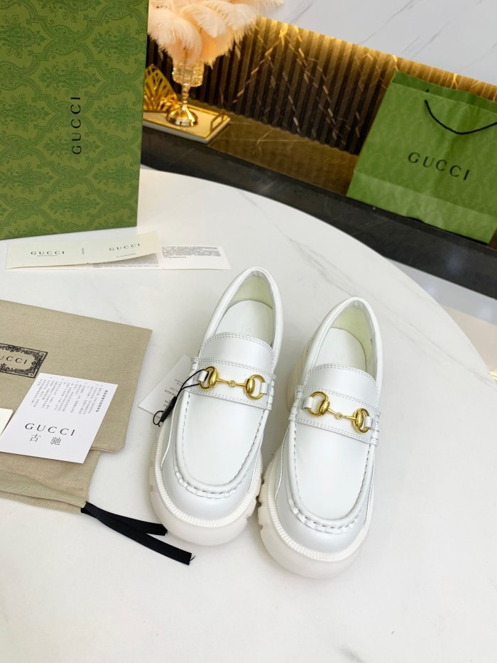 women flat shoes, size 35-41, with box , SS70-924-926