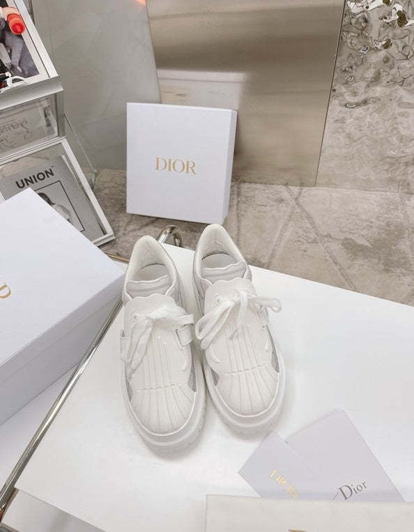 Women flat sneakers shoes, size 35-40, with box, SS88-389-391