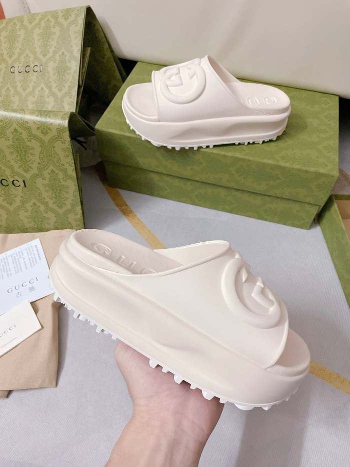 Flat leather sandals slippers , size 35-41 ,with box, SS60-1598-1600