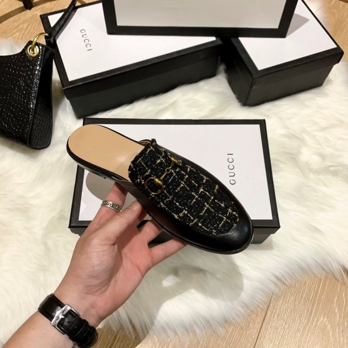 flat sandals slippers shoes  size 35-44, with box, SS60-768