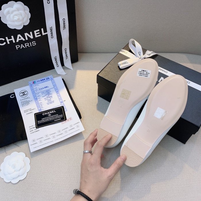 women flat ballet shoes, size 35-42,  with box, SS50-778