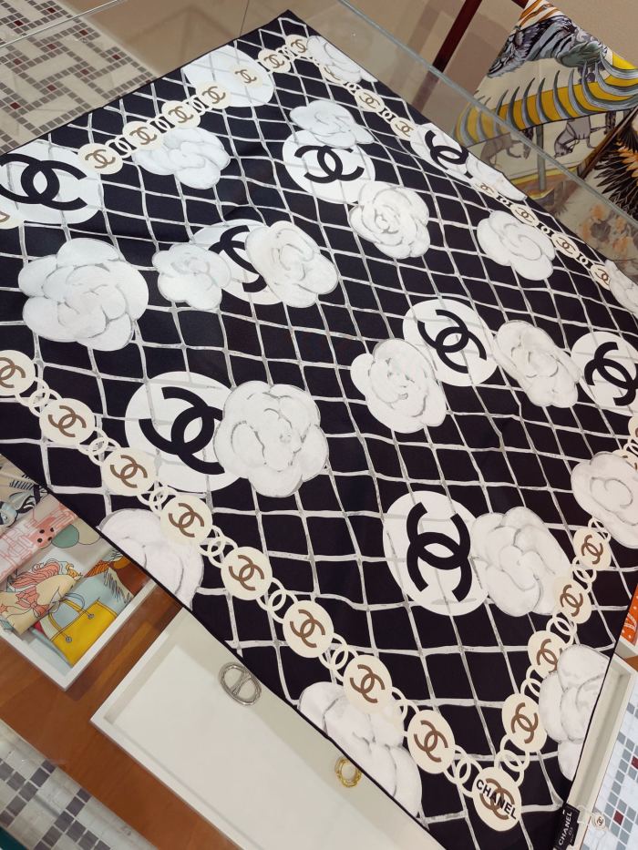 Silk scarf , NO BOX, size 90*90cm,  SF15-293-295