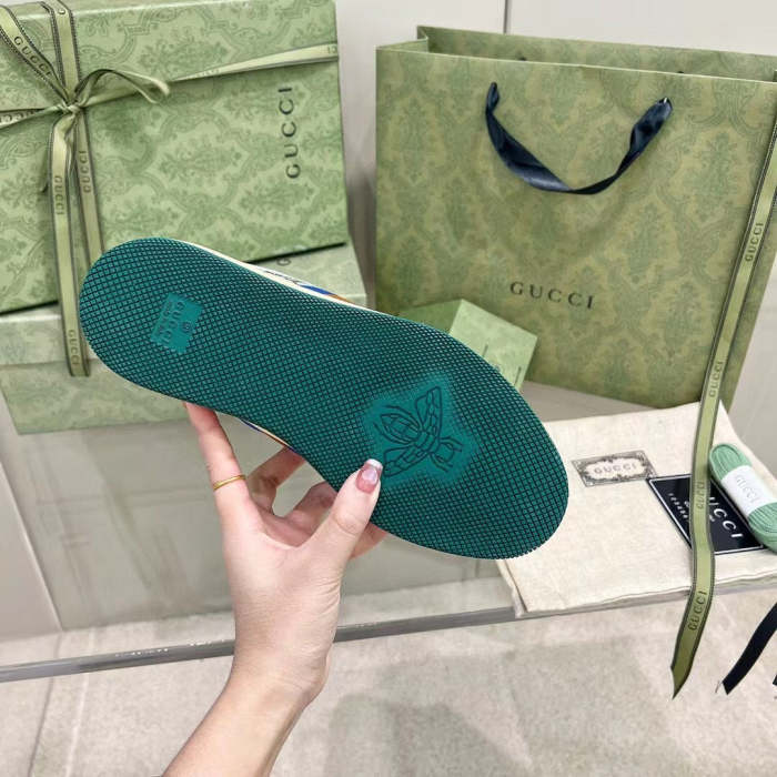 Women flat sneakers shoes, size 35-40, with box, SS70-1150-1151