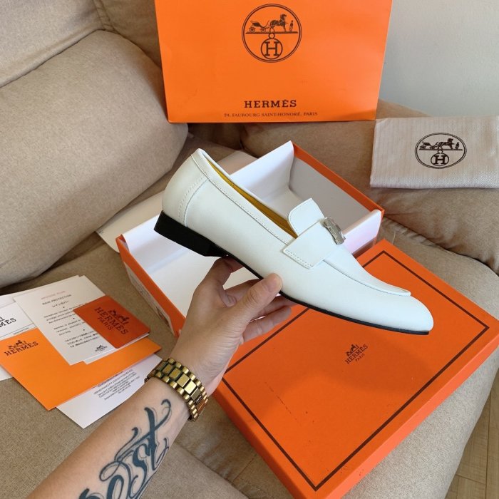 Women flat shoes, size 34-42, with box, SS70-1076
