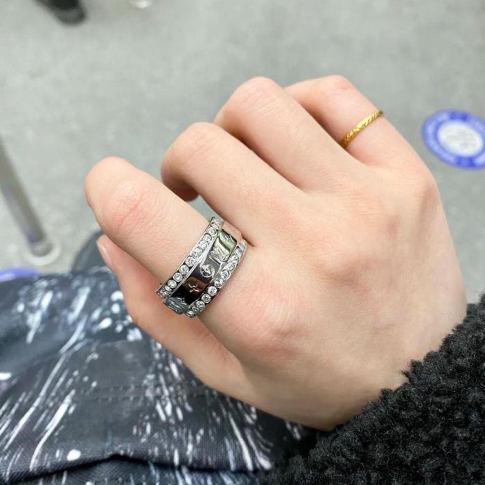 Ring jewelry ,with box,  J25-1095