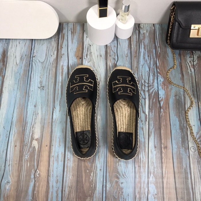 Women flat shoes, size 35-40, with box, SS60-1010-1012