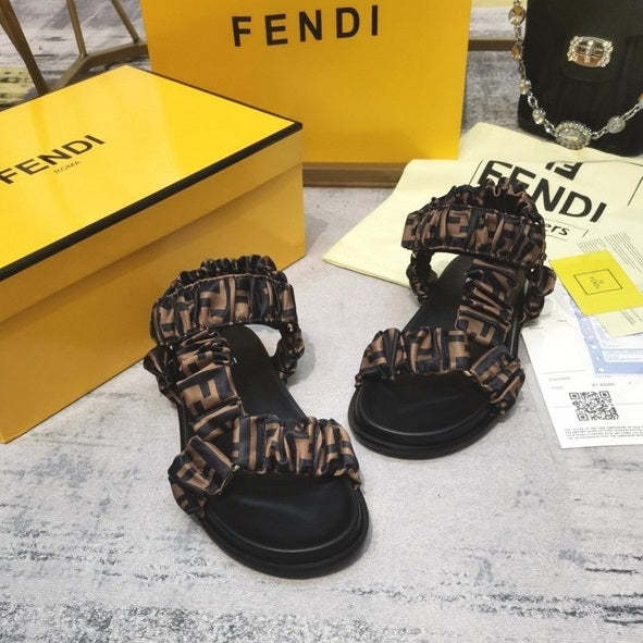 women  sandals, size 35-43,with box, SS80-363