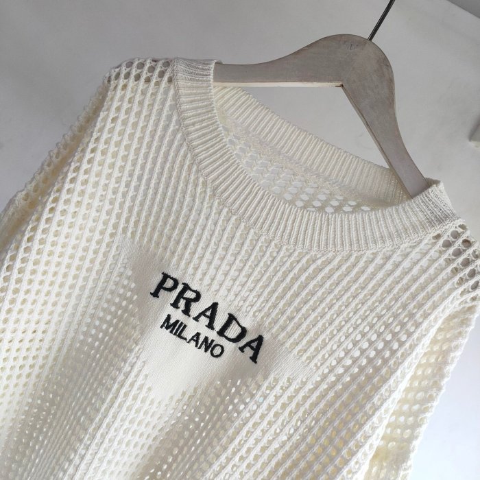 Ladies fashion  sweater , CL35